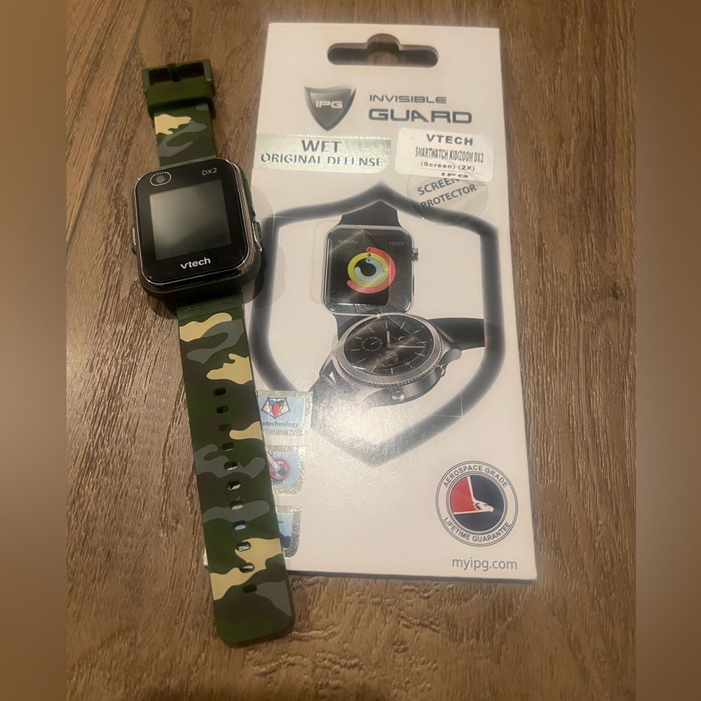 Vtech Kidizoom Smartwatch DX2 Army Camo w/Screen Protector